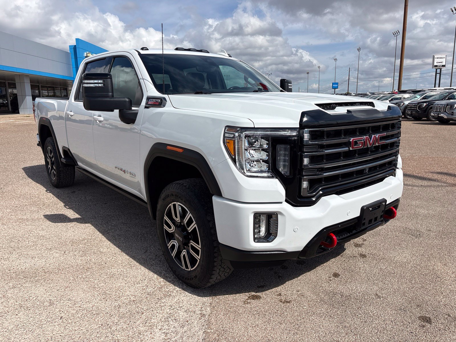 Used 2022 GMC Sierra 2500 AT4 w/ AT4 Premium Plus Package AWD/4WD image 8