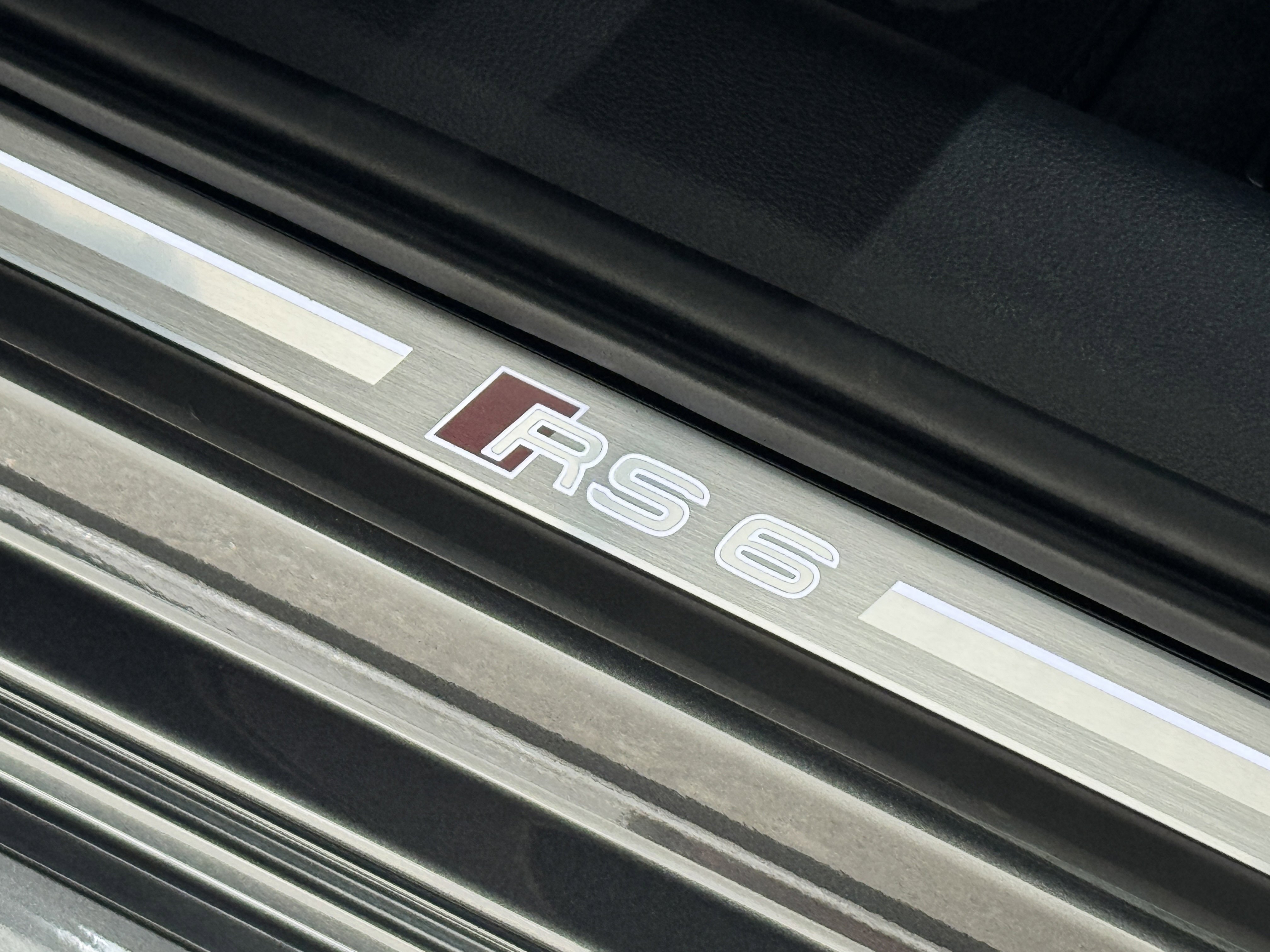 New 2026 Audi RS 6 performance image 22