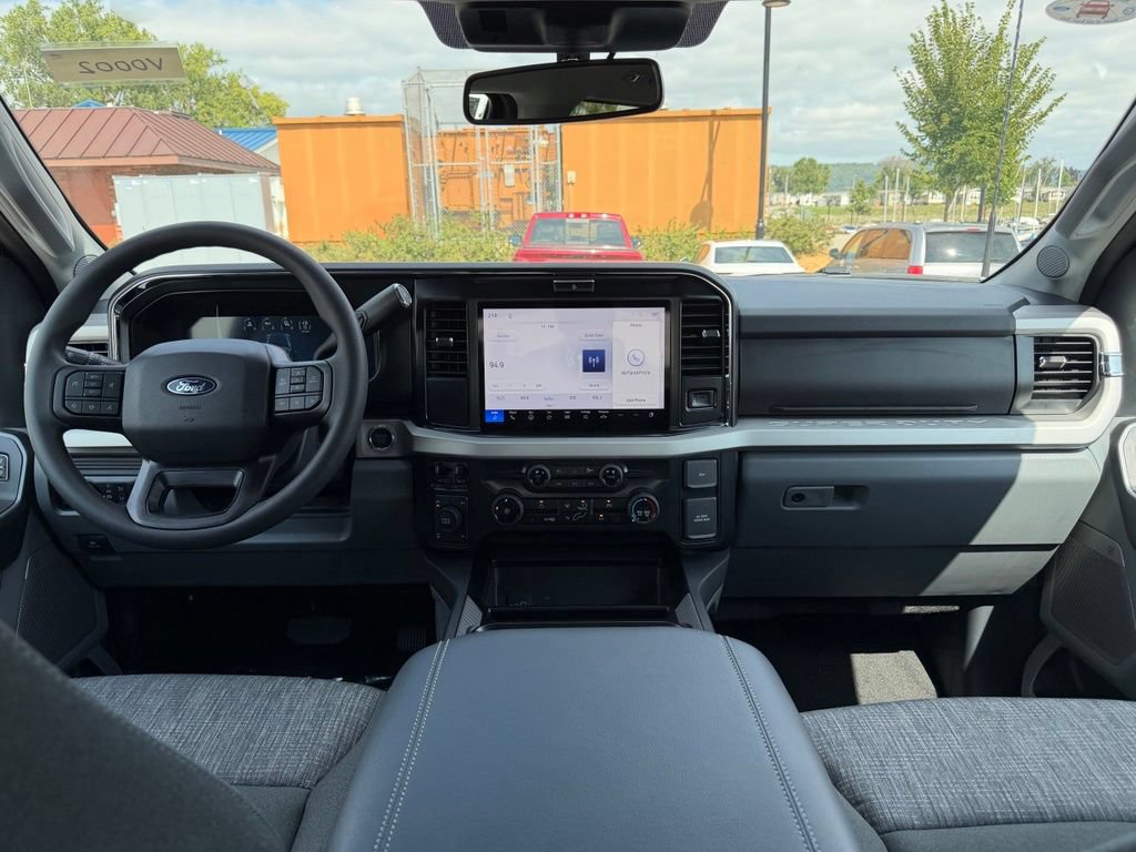 New 2027 Ford F350 XLT w/ XLT Premium Package AWD/4WD image 15