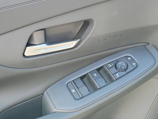 New 2026 Nissan Sentra SV w/ SV Convenience Package FWD image 17