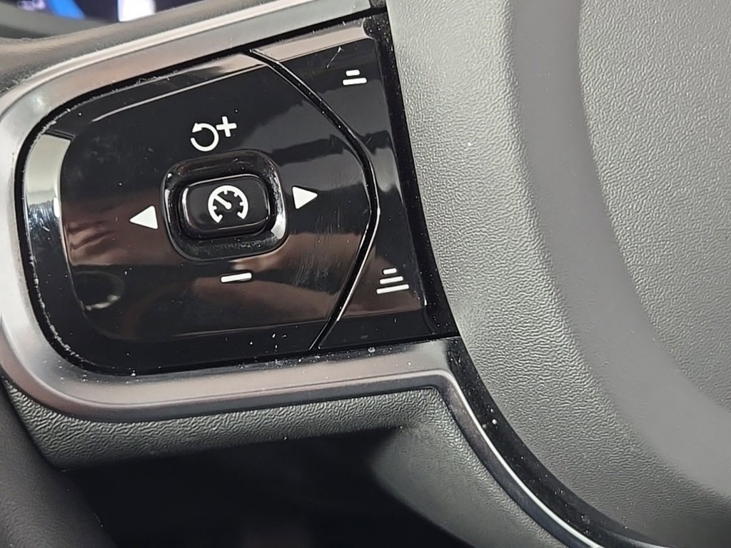 Certified 2024 Volvo S60 T8 Plus w/ Climate Package image 28