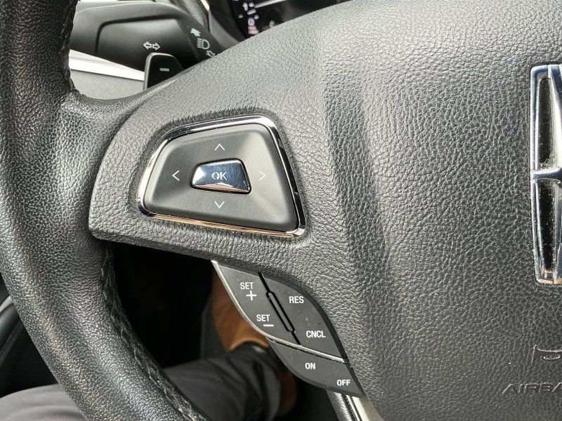 Used 2019 Lincoln MKC Premiere AWD/4WD image 17
