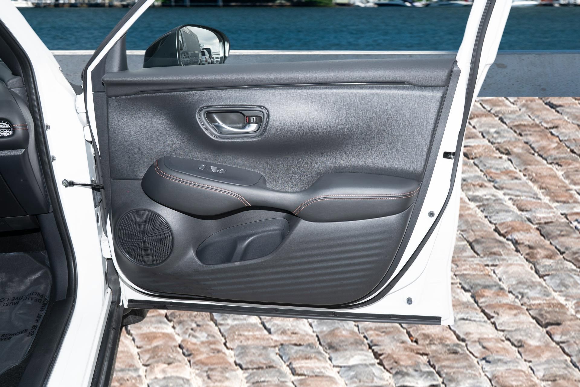 Used 2024 Honda HR-V Sport image 12