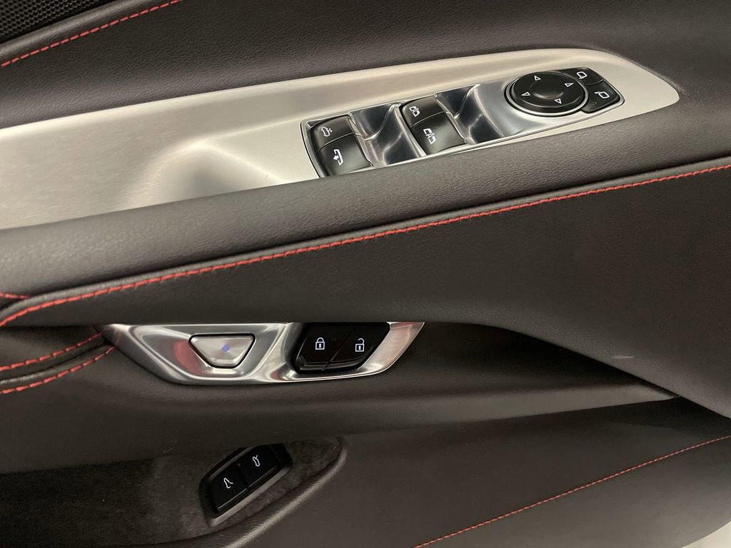 Used 2022 Chevrolet Corvette Stingray Convertible w/ 1LT image 16