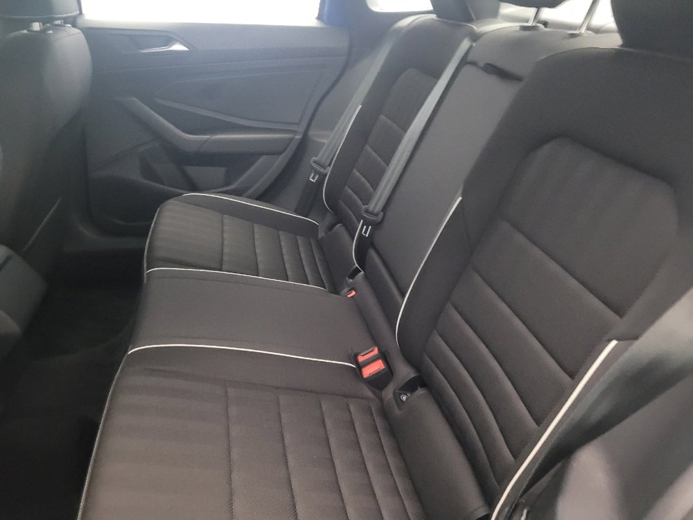 Used 2023 Volkswagen Jetta Sport image 18