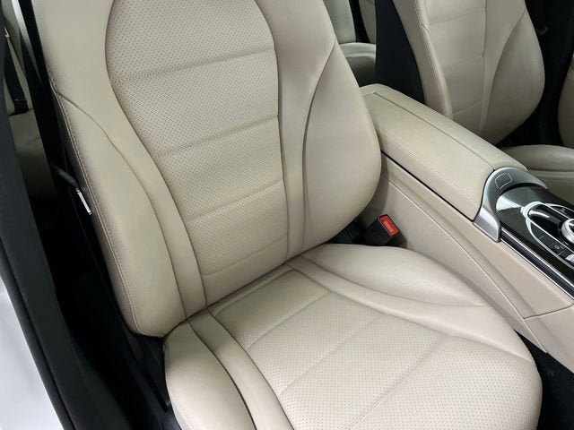 Used 2018 Mercedes-Benz C 300 4MATIC Sedan image 28