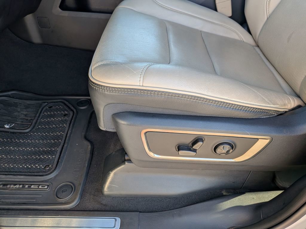 Used 2019 RAM 1500 Limited image 15