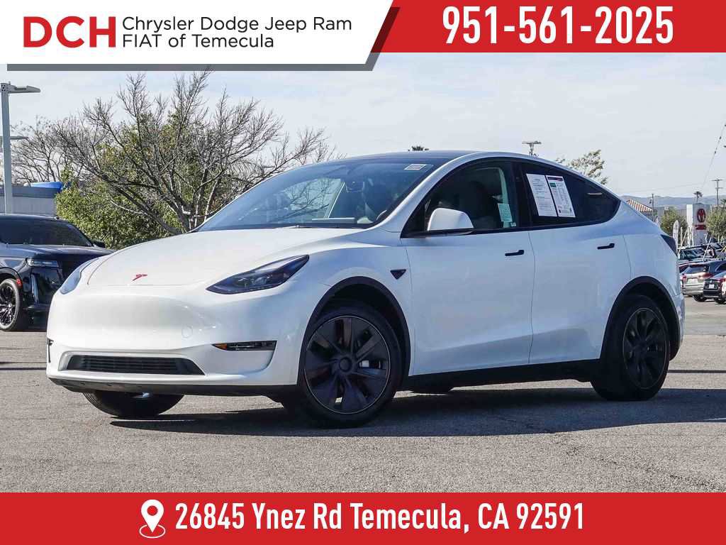 Used 2025 Tesla Model Y Long Range image 1