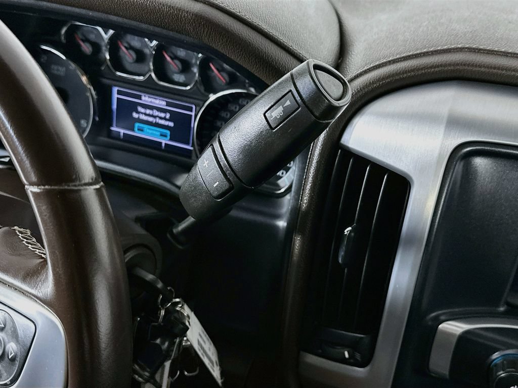 Used 2018 GMC Sierra 2500 SLT w/ Duramax Plus Package AWD/4WD image 15