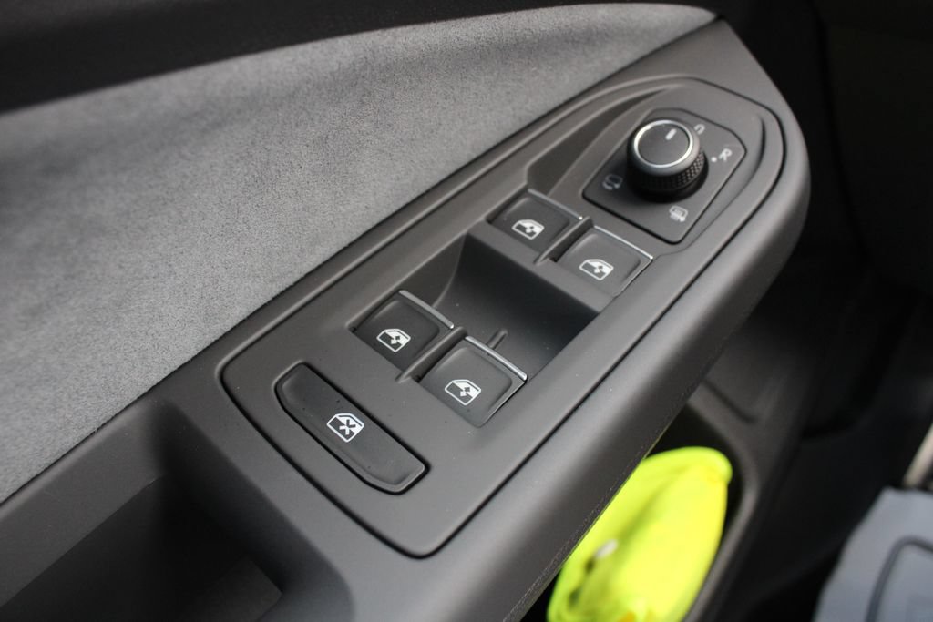 New 2026 Volkswagen Golf w/ Euro Style Package AWD/4WD image 7