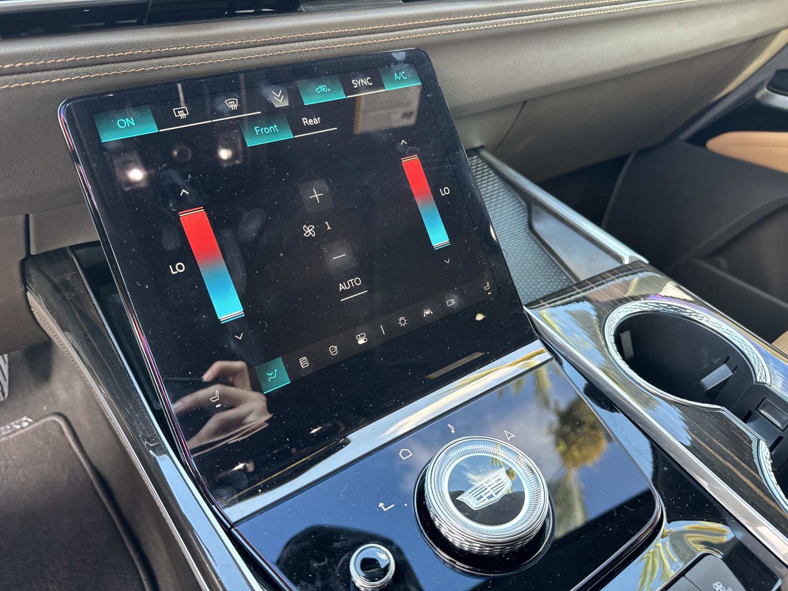 New 2025 Cadillac Escalade ESV Premium Luxury image 25