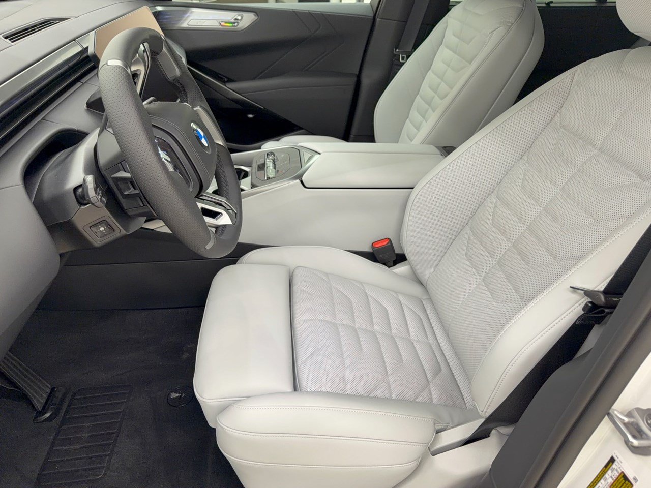 New 2027 BMW X5 xDrive40i w/ Luxury Package AWD/4WD image 5