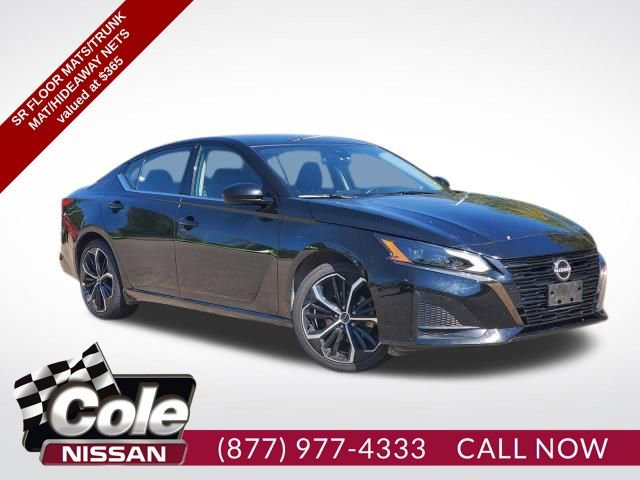 Used 2023 Nissan Altima 2.5 SR