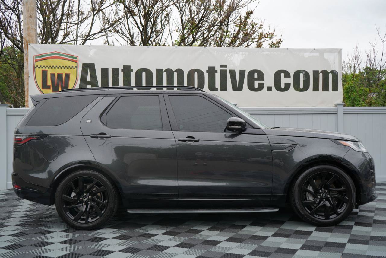 Used 2023 Land Rover Discovery S R-Dynamic AWD/4WD image 4