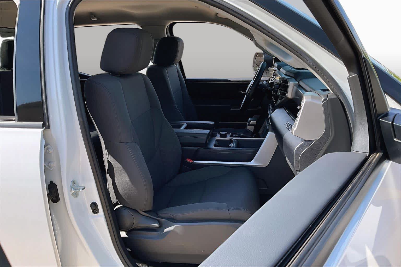 Used 2023 Toyota Tundra SR5 AWD/4WD image 9