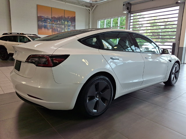 Used 2023 Tesla Model 3 Standard Range RWD image 6