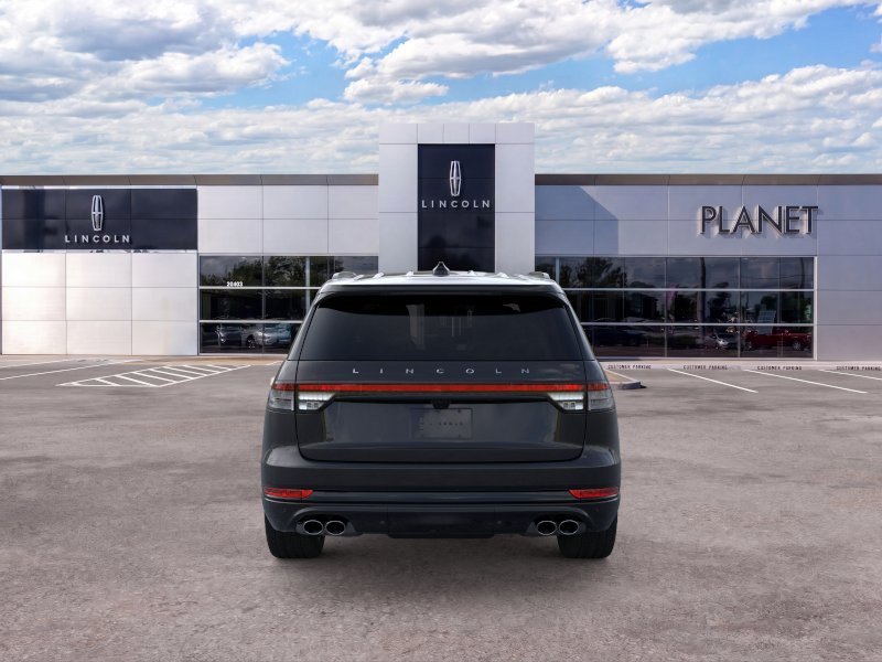 New 2026 Lincoln Aviator Reserve w/ Jet Appearance Package RWD image 5