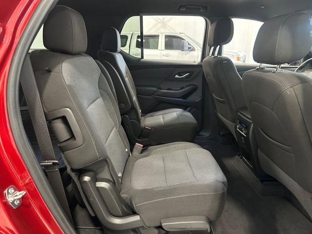 Used 2023 Chevrolet Traverse LT image 33