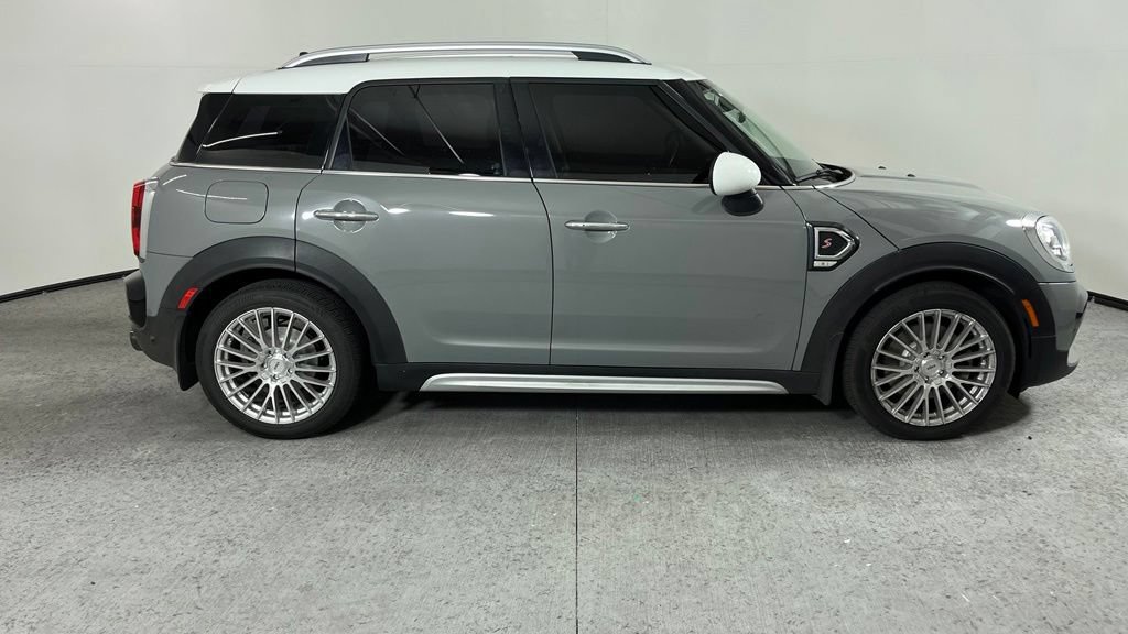 Used 2018 MINI Cooper Countryman S FWD image 6