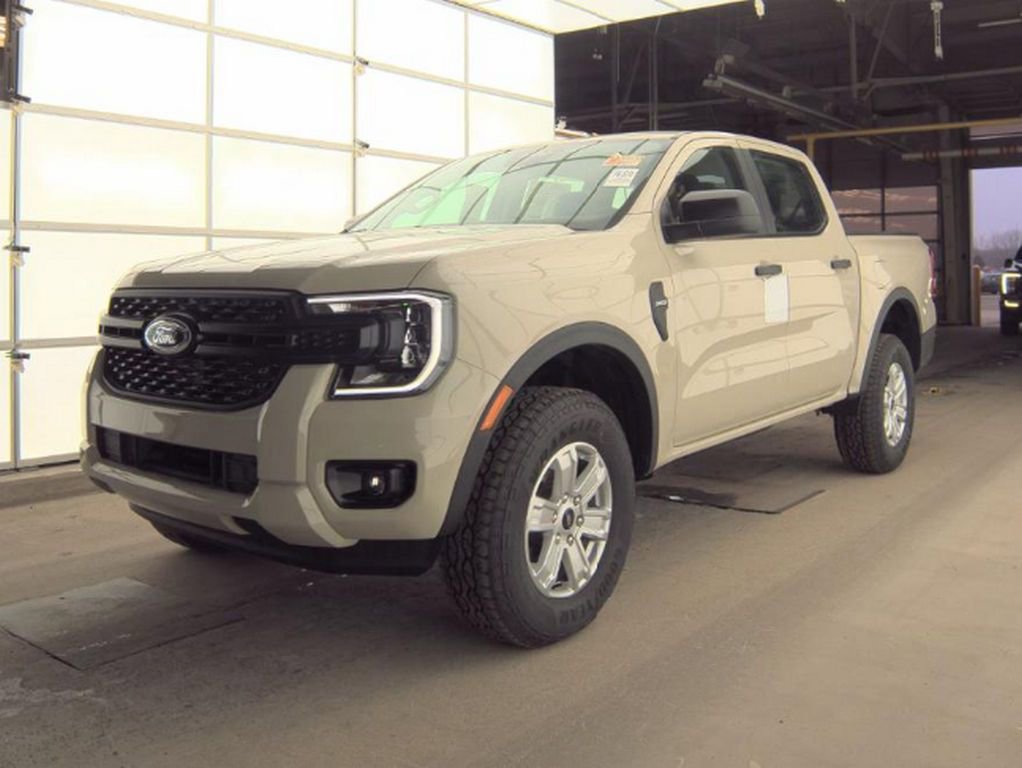 Used 2025 Ford Ranger XL w/ Trailer Tow Package image 2