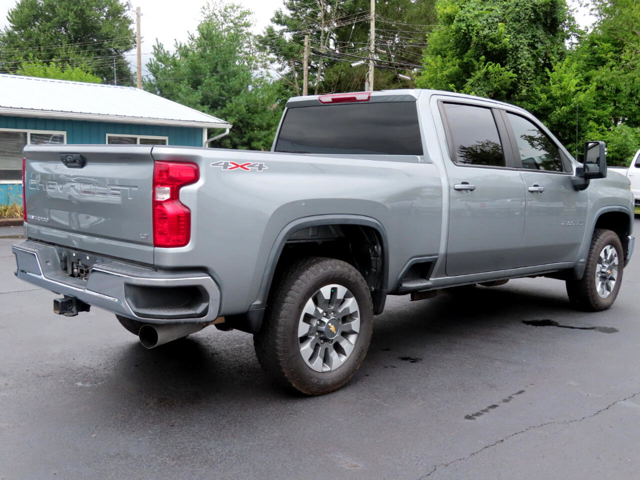 Used 2024 Chevrolet Silverado 2500 LT image 6