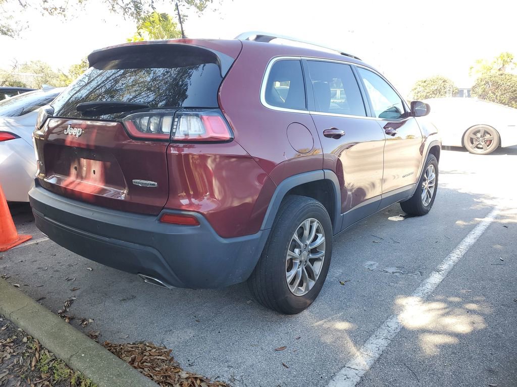 Used 2020 Jeep Cherokee Latitude Plus image 6