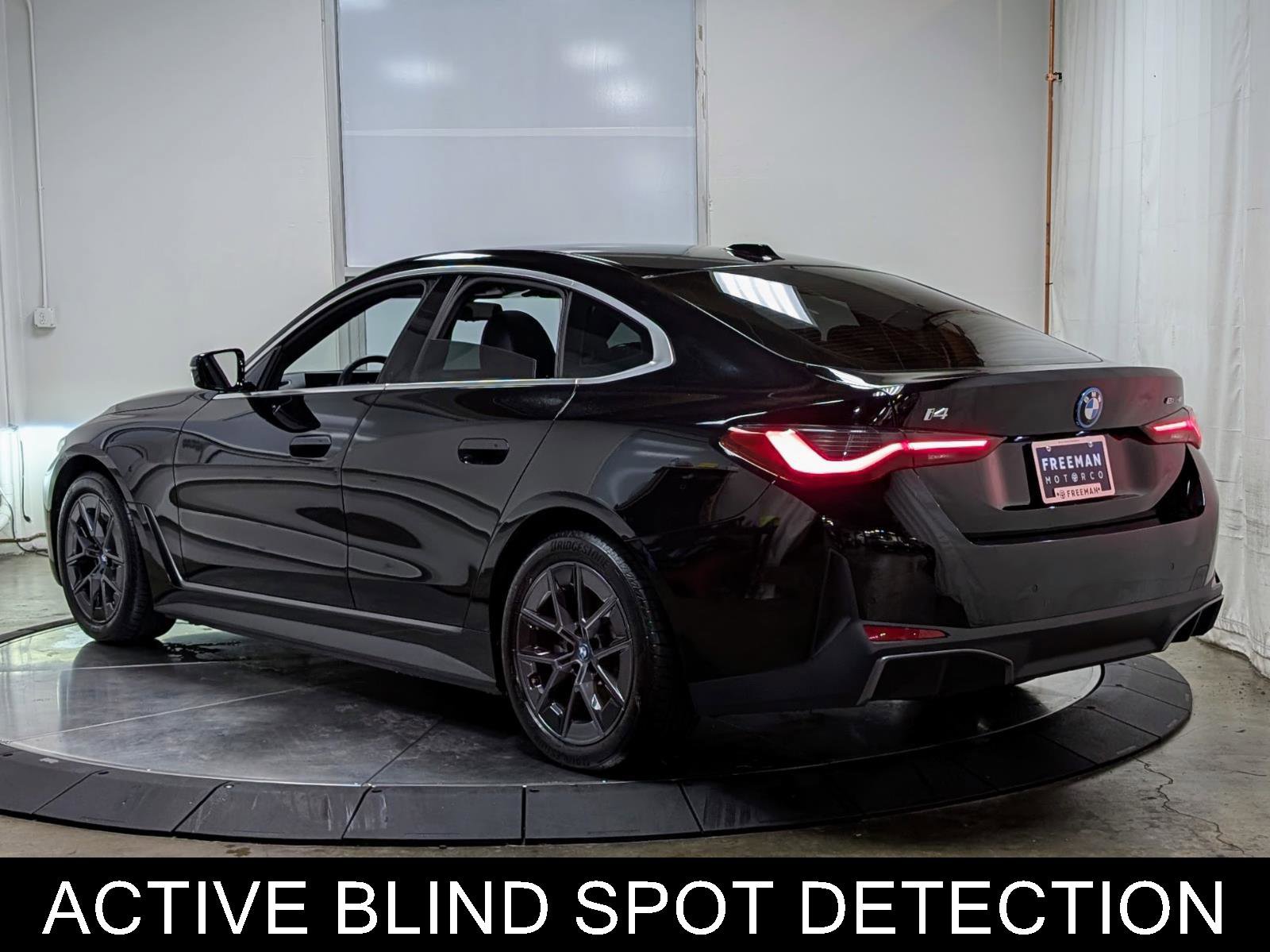 Used 2023 BMW i4 eDrive40 w/ Premium Package image 6