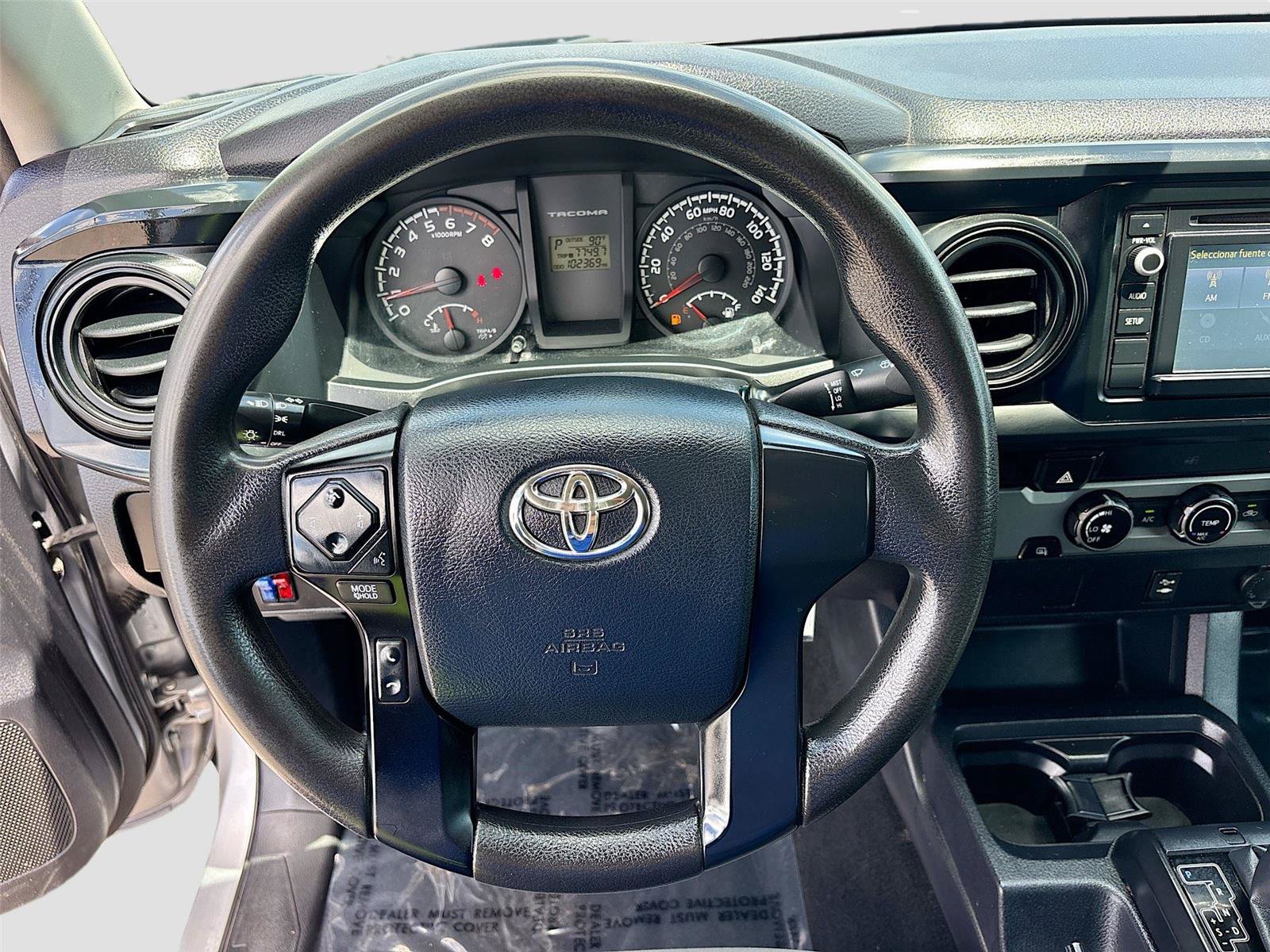 Used 2017 Toyota Tacoma SR RWD image 11