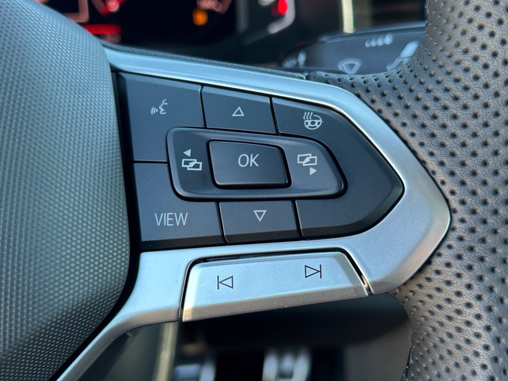 New 2027 Volkswagen Jetta GLI Autobahn FWD image 24