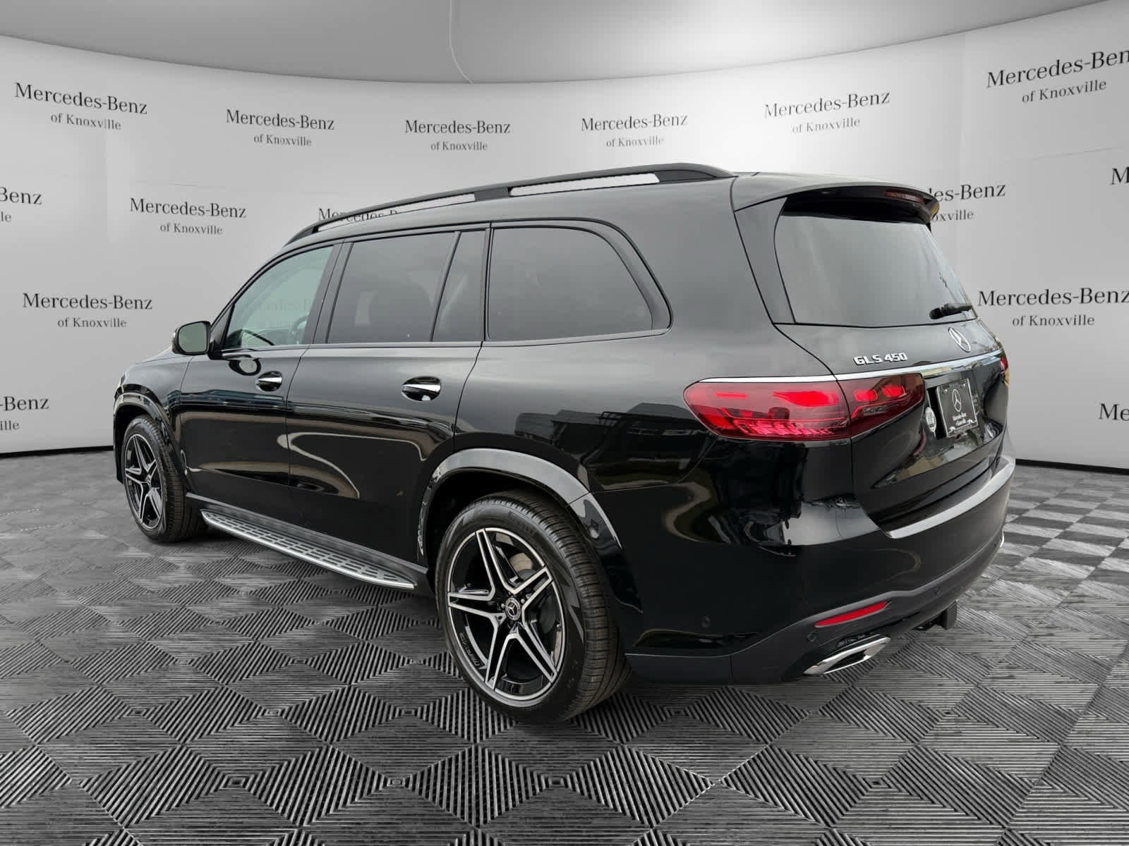 New 2026 Mercedes-Benz GLS 450 4MATIC image 3