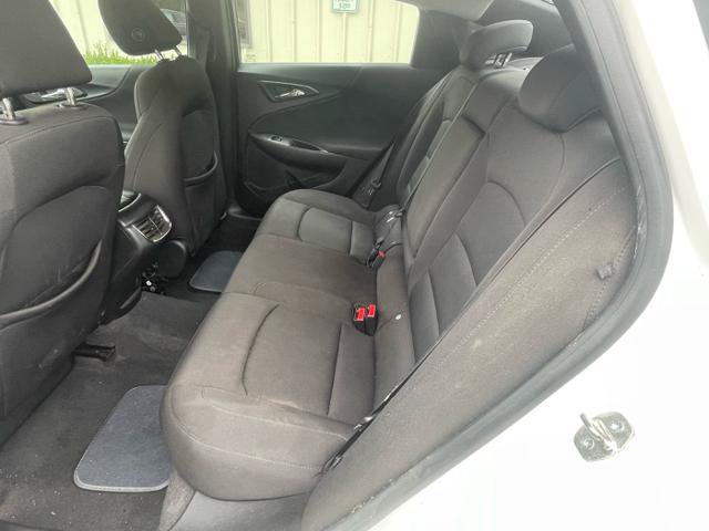 Used 2019 Chevrolet Malibu LT FWD image 13