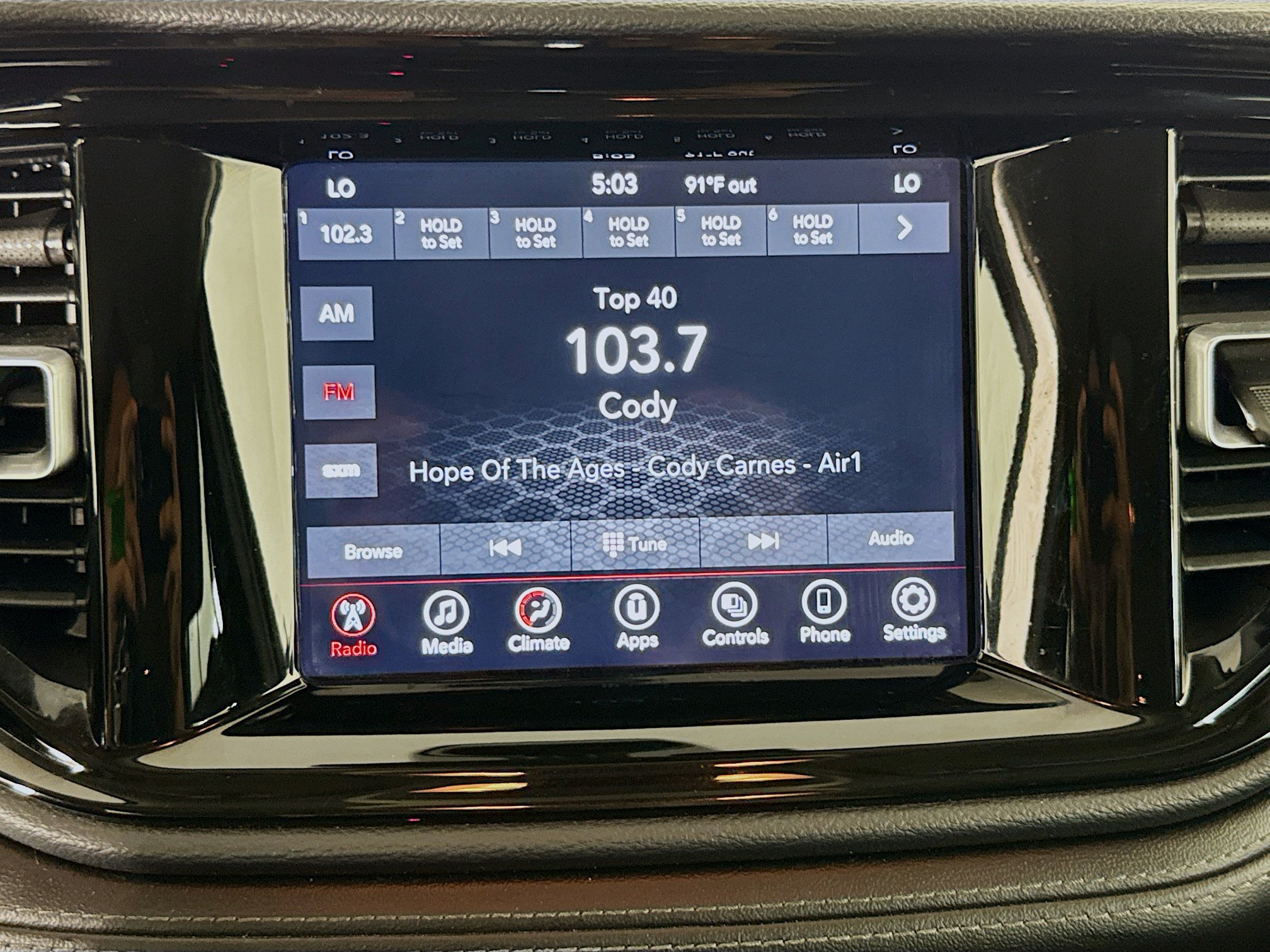 Used 2021 Dodge Durango SXT w/ 3rd Row Seating Group RWD image 16