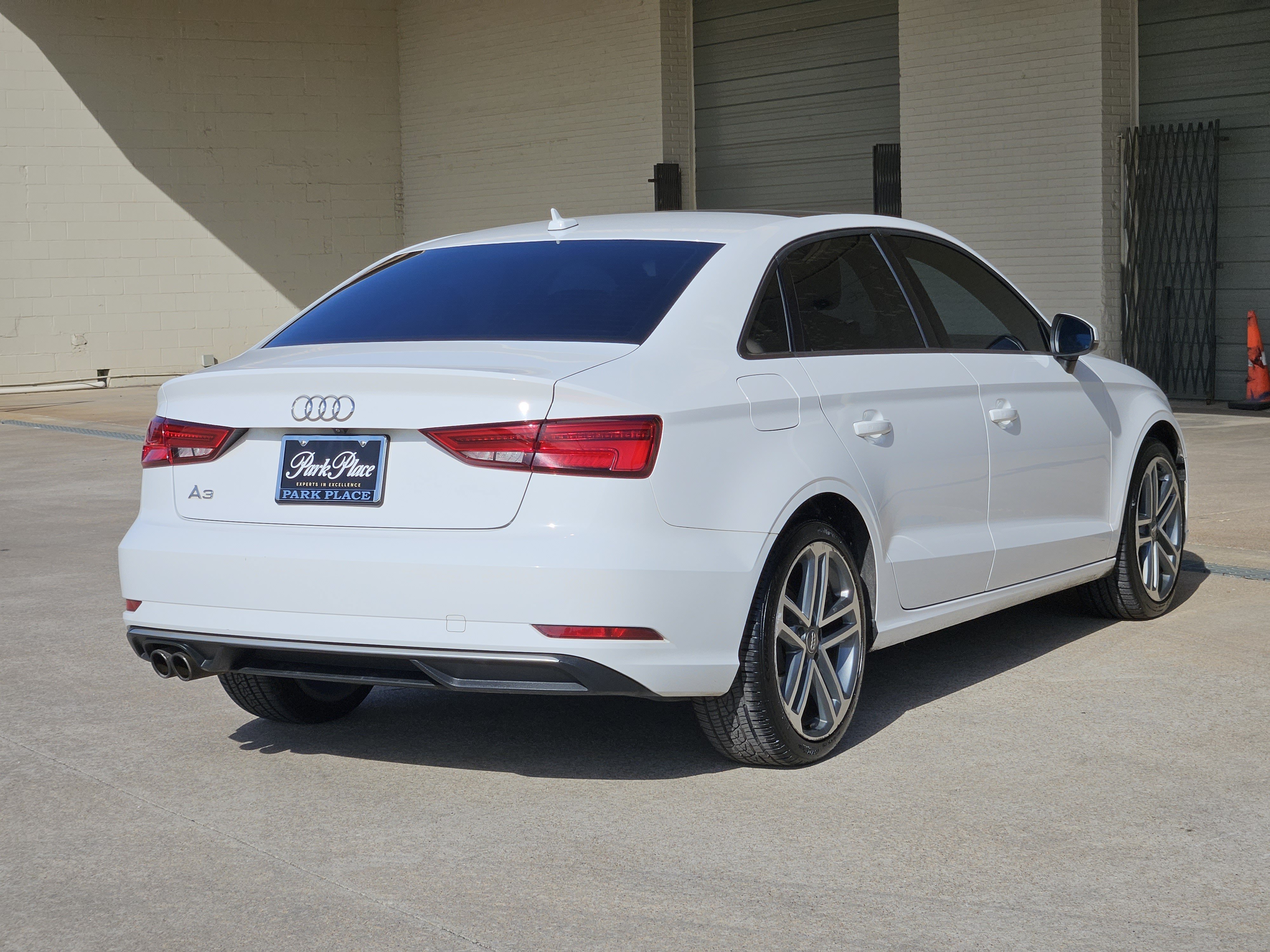 Used 2017 Audi A3 2.0T Premium w/ Convenience Package FWD image 9