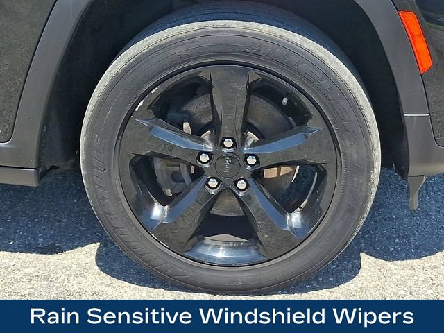 Used 2021 Jeep Grand Cherokee L Laredo AWD/4WD image 29