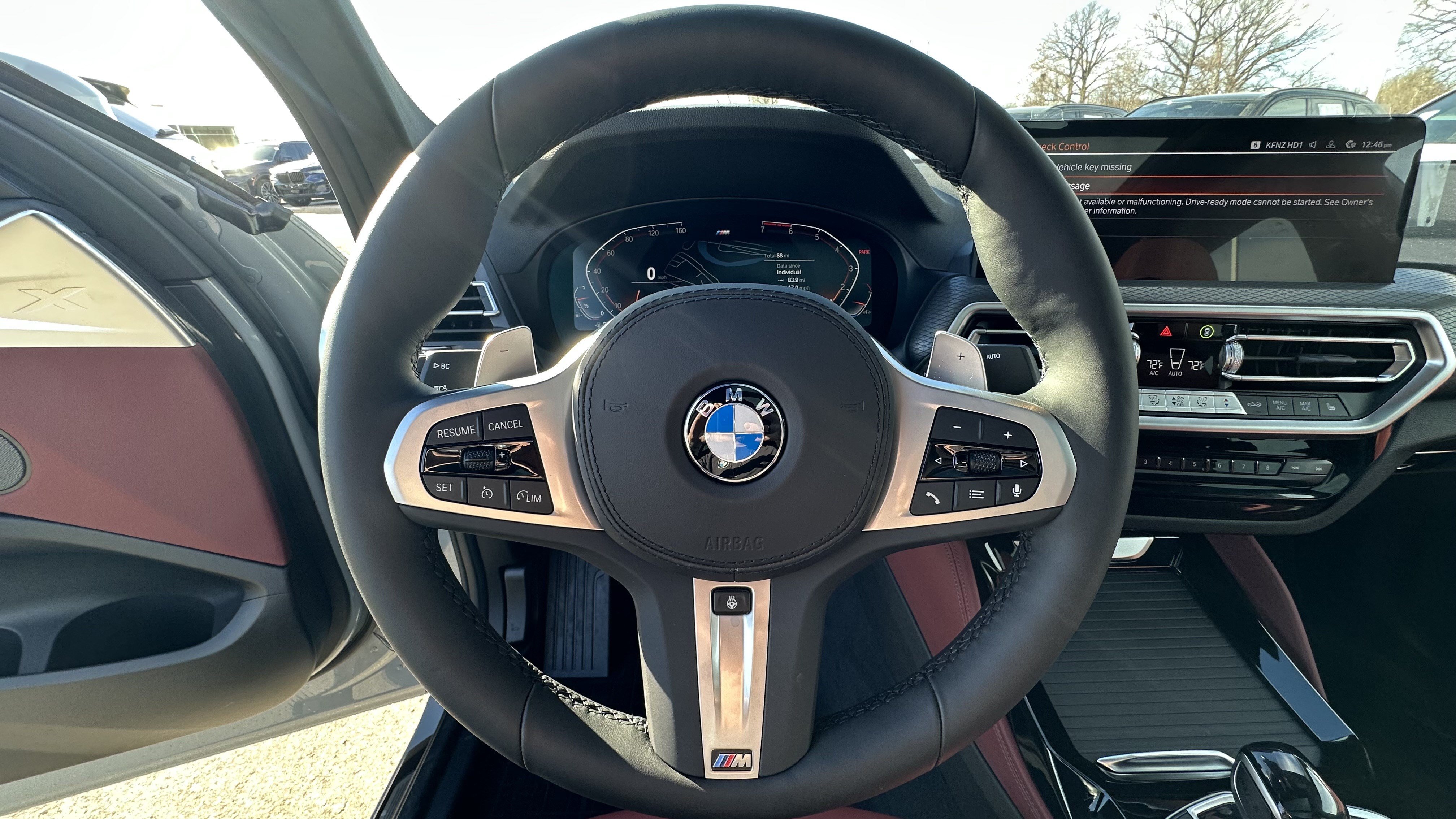 Used 2025 BMW X4 xDrive30i w/ Premium Package AWD/4WD image 17