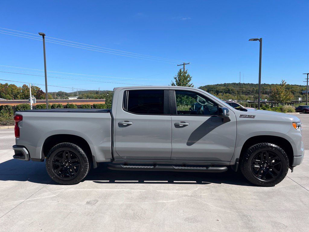 Used 2024 Chevrolet Silverado 1500 RST AWD/4WD image 22