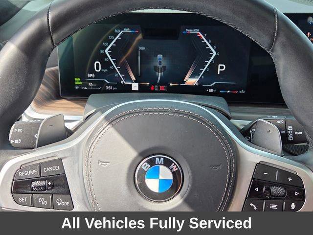 Used 2025 BMW X7 xDrive40i w/ Executive Package image 26