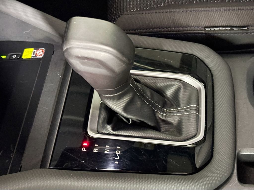 Certified 2025 Subaru Forester Premium image 18