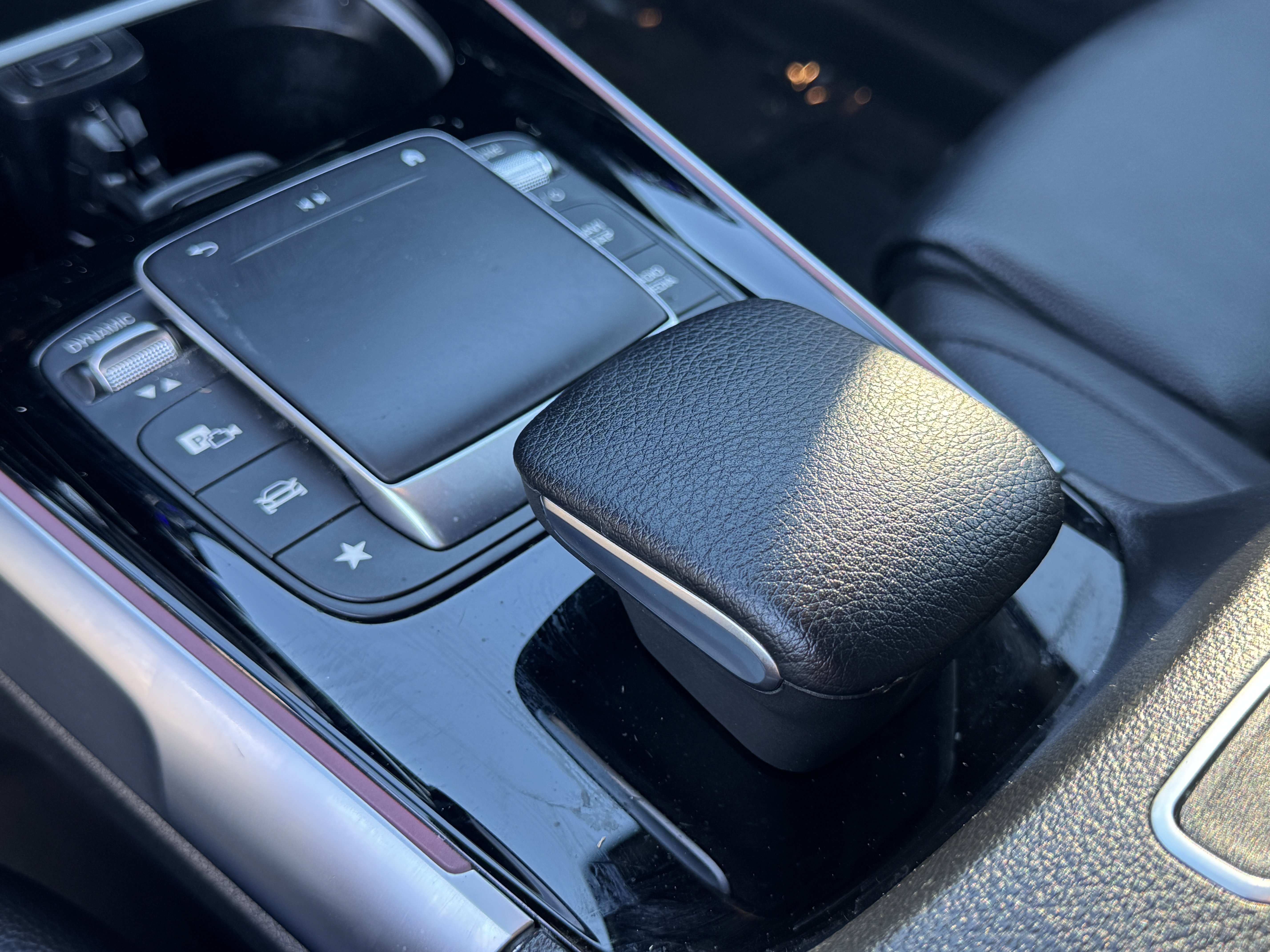 Certified 2023 Mercedes-Benz EQB 300 4MATIC image 26