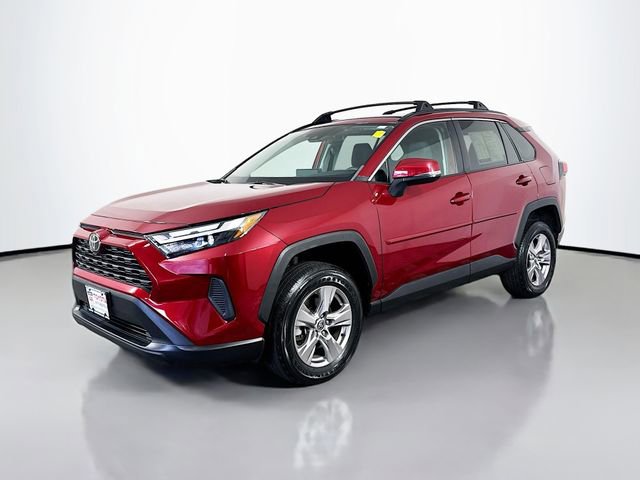 Used 2023 Toyota RAV4 XLE w/ Convenience Package FWD image 2