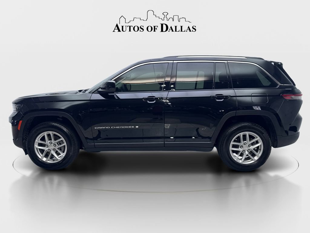 Used 2024 Jeep Grand Cherokee Laredo X w/ Trailer Tow Package AWD/4WD image 5