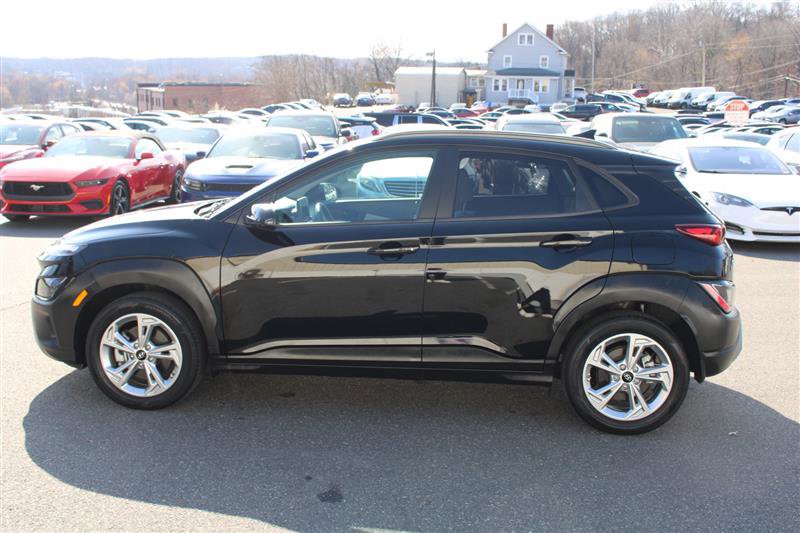 Used 2023 Hyundai Kona SEL image 5