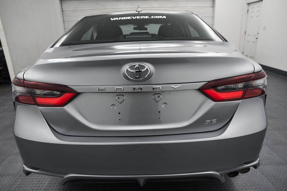 Used 2023 Toyota Camry SE image 7