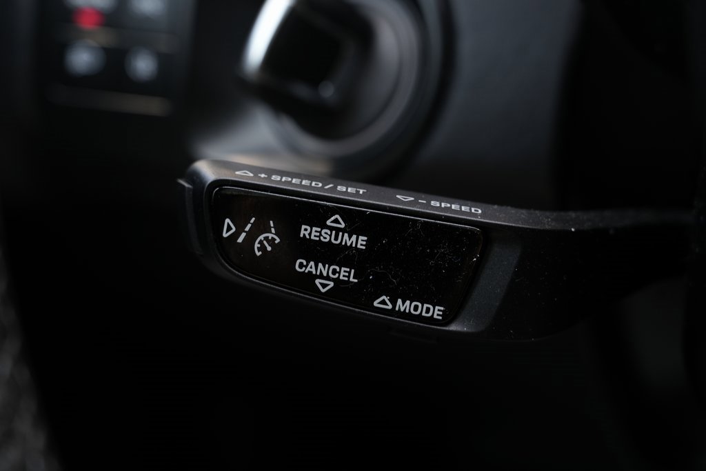 Used 2022 Porsche Cayenne Turbo image 52