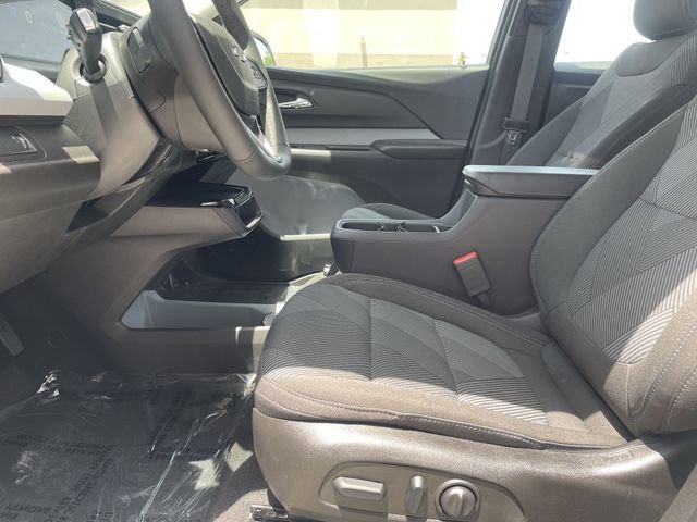New 2027 Chevrolet Bolt LT w/ Comfort Package FWD image 18