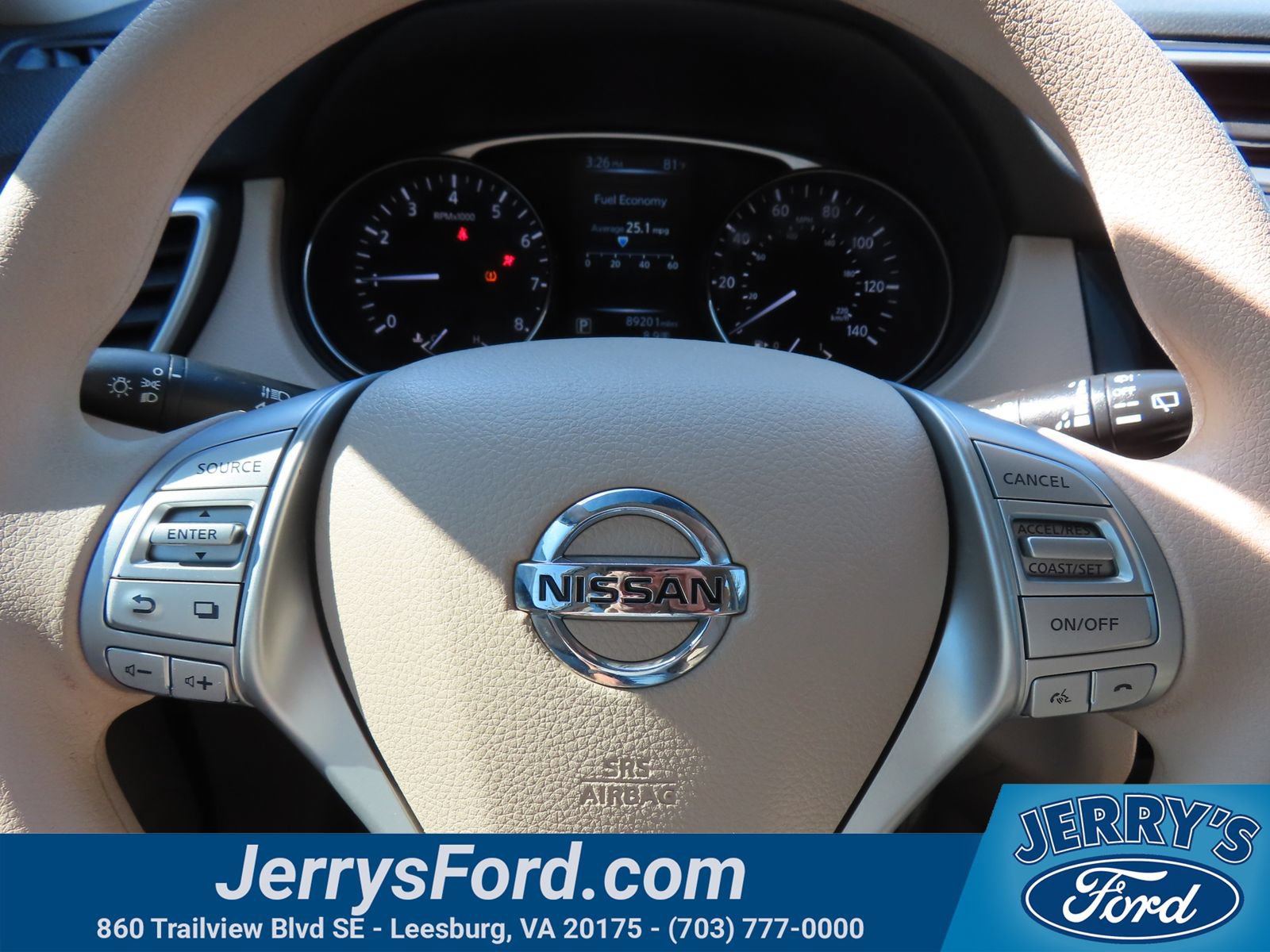 Used 2015 Nissan Rogue S AWD/4WD image 17