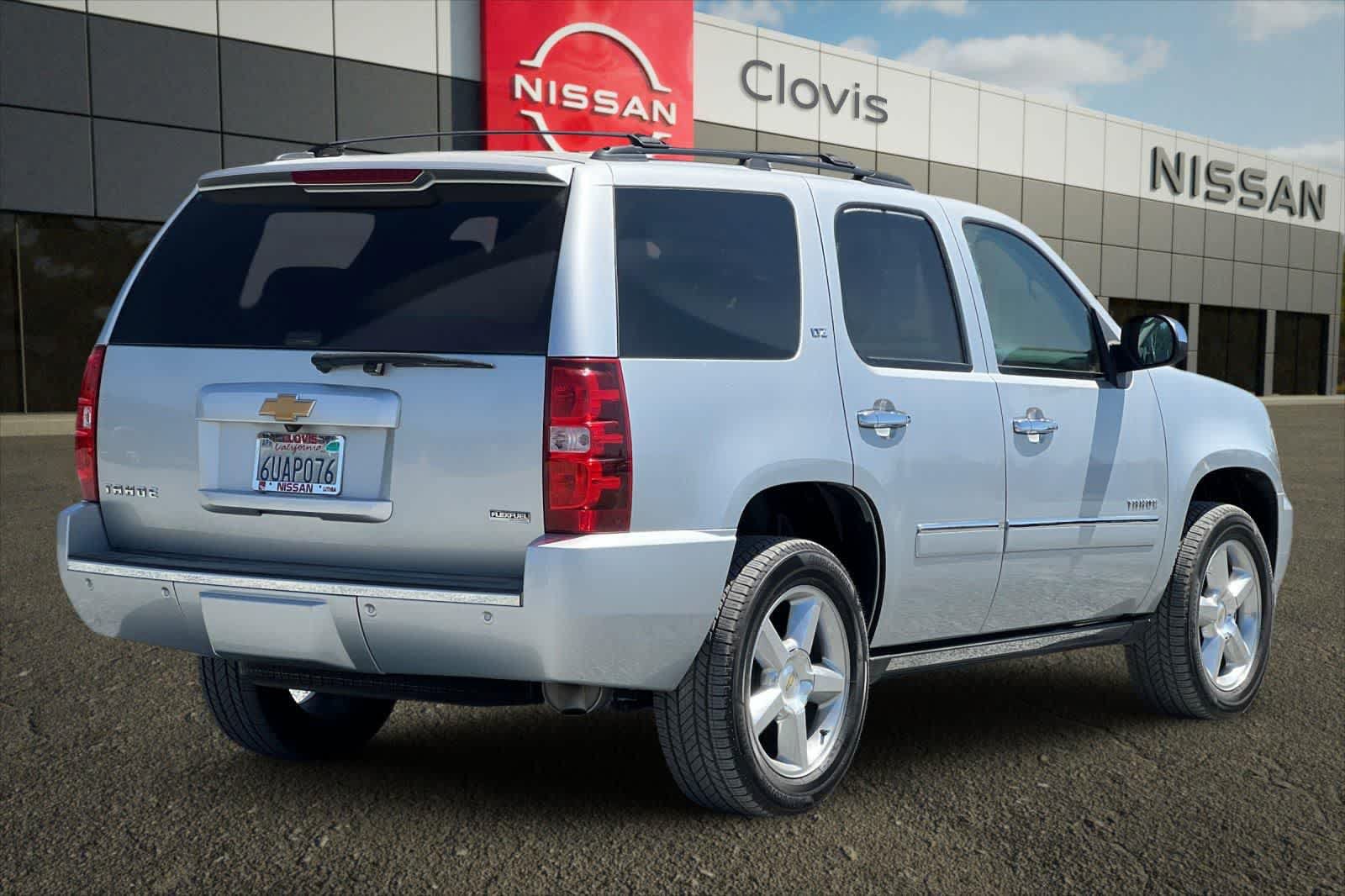Used 2012 Chevrolet Tahoe LTZ AWD/4WD image 3