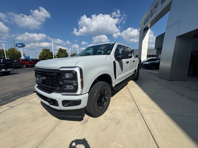 New 2026 Ford F250 XL image 3