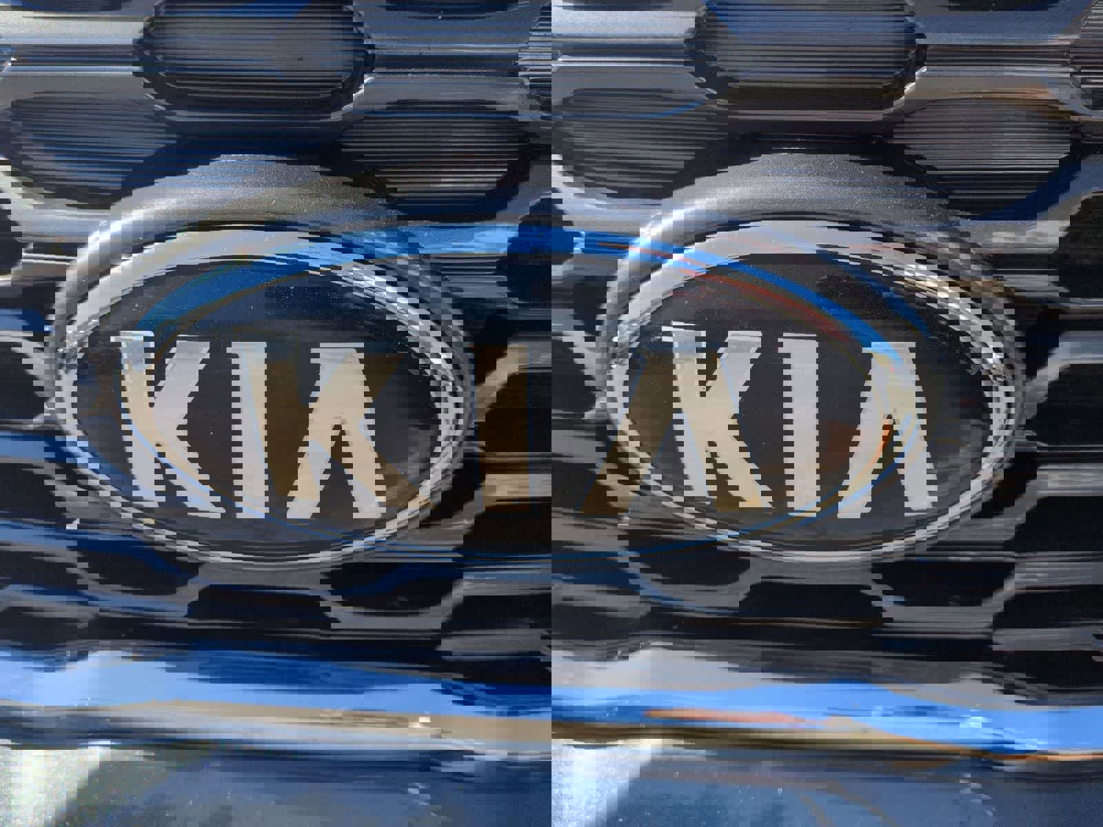 Used 2020 Kia Sorento S image 12