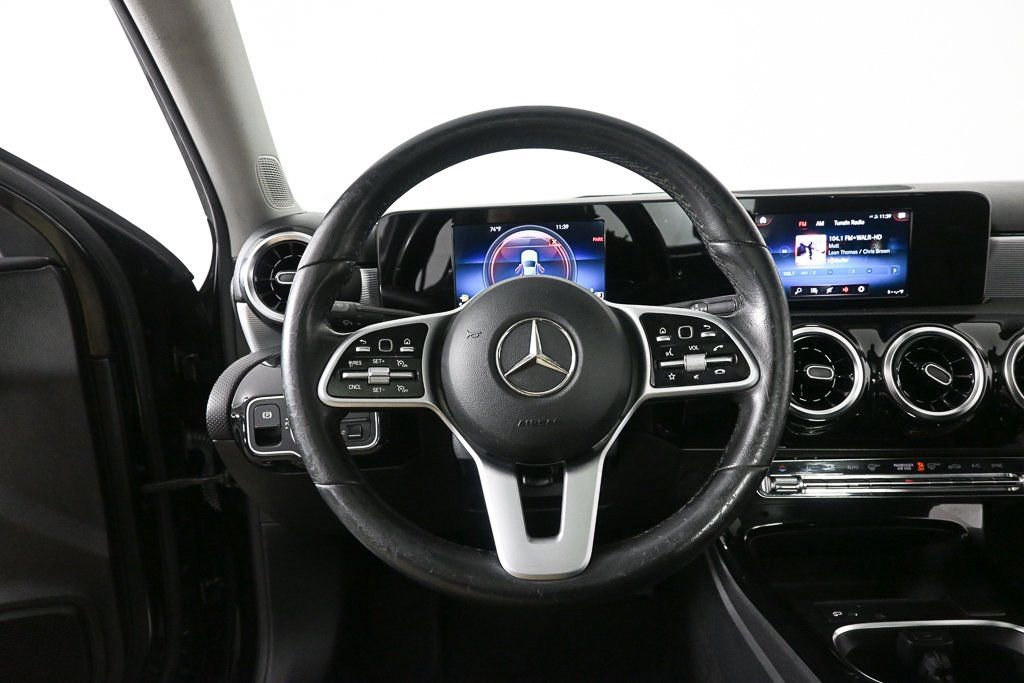 Used 2019 Mercedes-Benz A 220 image 2